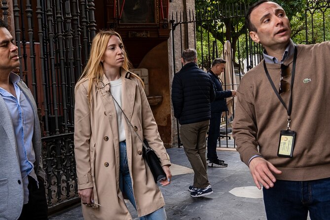 Small Group Tour to Cathedral and Giralda Direct Entrance - Starting Point at Seville’s Old Town Entrance