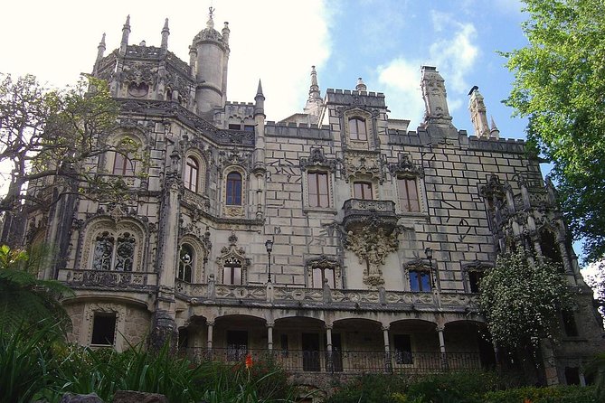 Small group tour to Sintra, Pena Palace, pass by Regaleira, Cabo Roca, Cascais - Sintra’s Historic Center and Its Sweet Pastry Stop