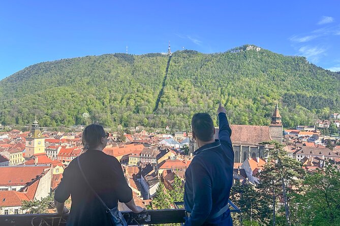 Small Group Walking Tour Of Brasov Old Town - Meet at Piața Sfatului for an Authentic Brasov Introduction