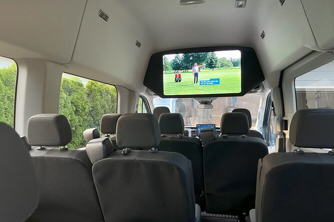 Small-Group Willamette Valley Wine Tour with Tastings & Lunch - Scenic Departure from Portland to Willamette Valley