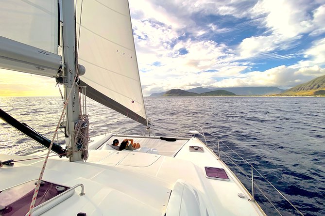 Small Group Yacht Sunset Cruise from Oahu - What Makes the Yacht and Facilities Stand Out