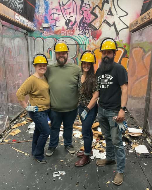 Smash Sacramento: Rage Room Packages in Citrus Heights - The Location and Setting in Citrus Heights