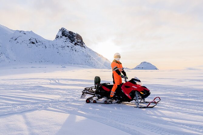 Snowmobile Guided Tour within The Date with Aurora in Alaska - Practical Tips for Participants