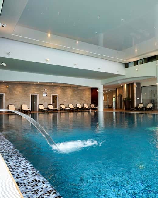 Sofia: Belchin Spa and Tsari Mali Grad Fortress Private Trip - Discovering Tsari Mali Grad in the Rila Mountain