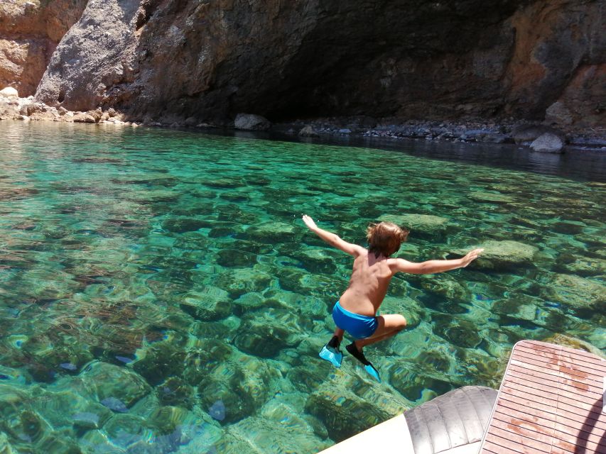 Soller: Sa Calobra & Cala Tuent Speedboat Tour - Visiting Cala Tuent: A Don’t-Miss Photo Spot