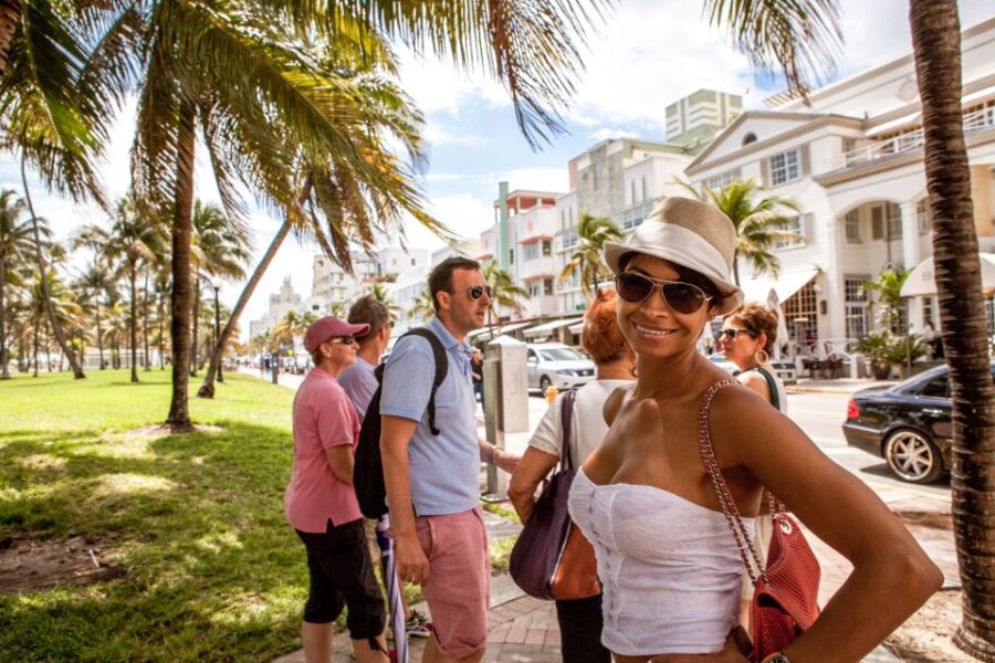 South Beach Tour des Forks: Eat Like a Local - Discovering Architectural Gems and Local History