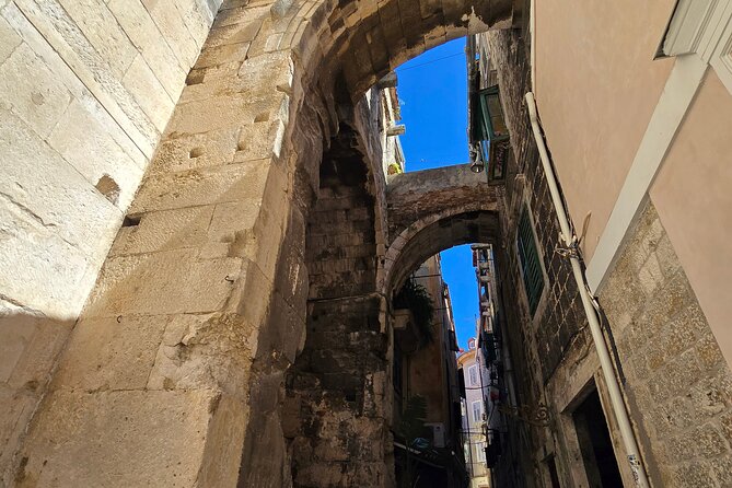 Split Through the Ages: History, Culture and Local Flavors Tour - Visiting the Well-Preserved Diocletian’s Palace Substructures