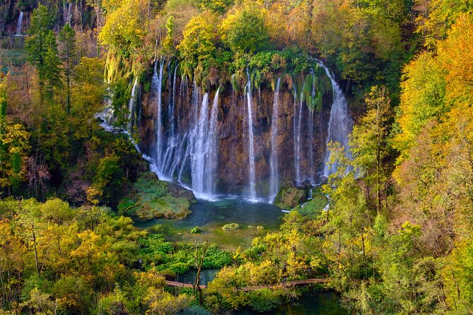 Split to Zagreb via Plitvice Lakes (3 hours stop is included) - Scenic Stop at Plitvice Lakes National Park