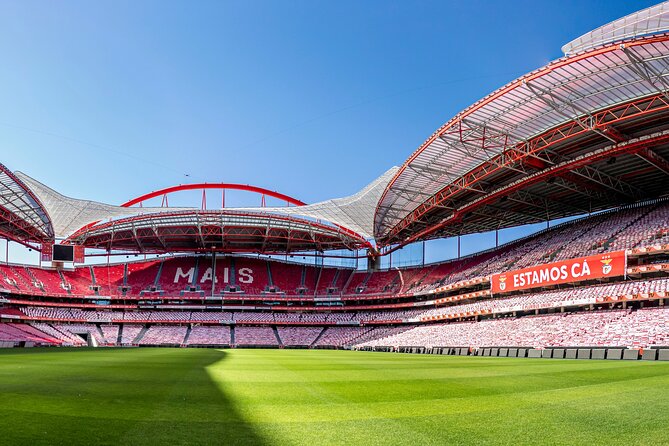Sport Lisboa e Benfica Stadium and Museum Tickets - The Benfica Museum: Over 20,000 Relics and Memorabilia