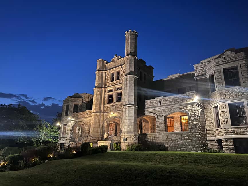 Springfield, Missouri, US: Ghost Tour inside Pythian Castle - Exploring the Tunnel System and Dungeon Experiences