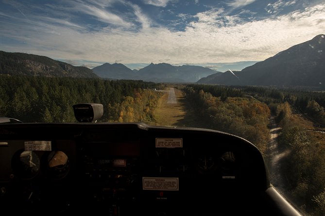 Squamish Explorer Flightseeing Tour - Aerial Views of Squamish Valley’s Natural Marvels