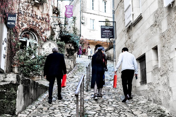 St-Emilion & Médoc Combine Day Tour including Wine Tastings and Lunch - From Bordeaux to Médoc: Exploring Famous Châteaux