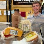 St. Jacobs: Farmer's Market Food Tour with Tastings - Exploring the St. Jacobs Market Buildings and Outdoor Spaces