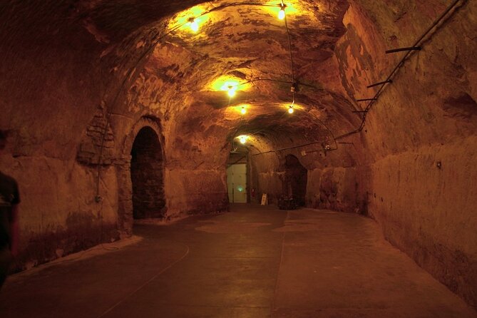 St. Paul Historic Cave Tour - Guided Tour with Engaging and Knowledgeable Guides