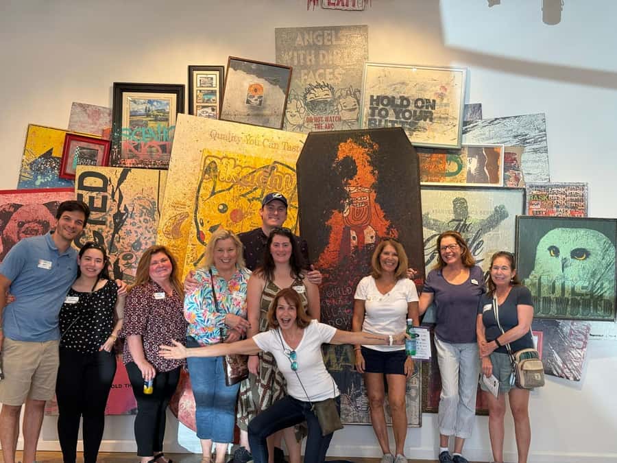 St. Pete Central Ave: Food, Drink & Cultural Walking Tour - Starting at Bavaro’s Pizza and a Welcome Drink