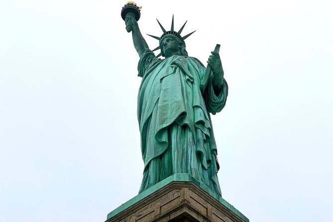 Statue of Liberty & Ellis Island - Exclusive Guided Tour - Visiting Castle Clinton National Monument