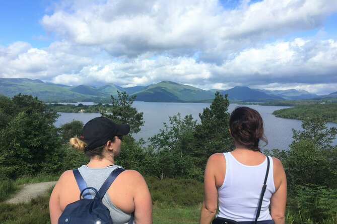 Stirling Castle, Whisky & Kelpies Tour starting Edinburgh - Discovering the Kelpies & The Helix