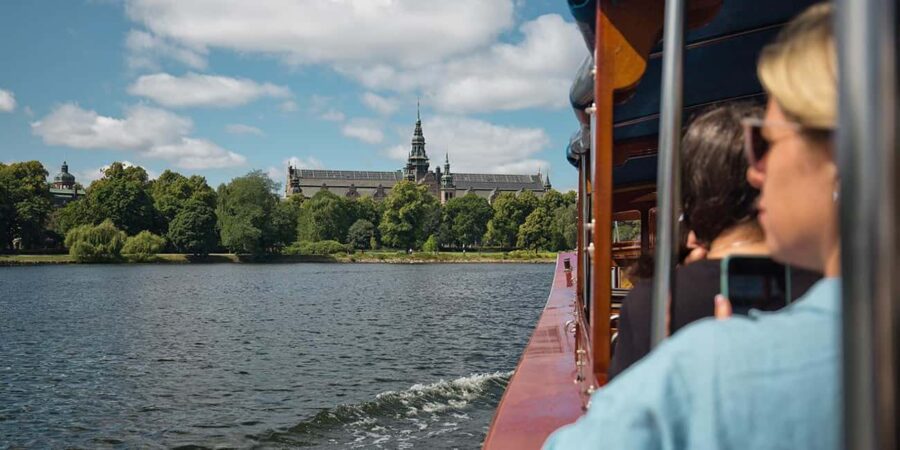 Stockholm: Classic Canal City Tour with Guide - The Departure Point at Slottsbacken and the M/S Stegeholm Boat