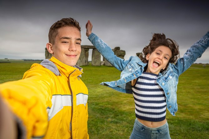 Stonehenge and Bath Tour from London - Visiting Stonehenge: The Prehistoric Marvel