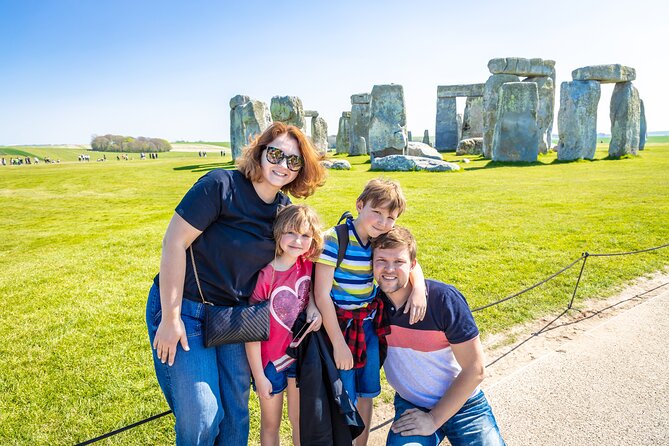 Stonehenge Inner Circle and Windsor Open Top Bus Tour - Starting Point and Meeting Logistics in London