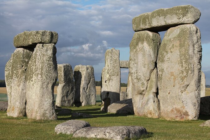Stonehenge Private Immersive Audio Guide - Starting at the Iconic Entrance of Stonehenge