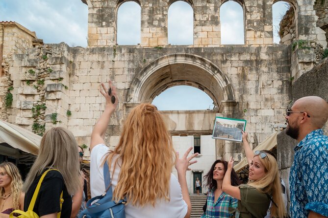 Storytelling World War II in Split Tour - Exploring the Green Market and the Impact of Bombings