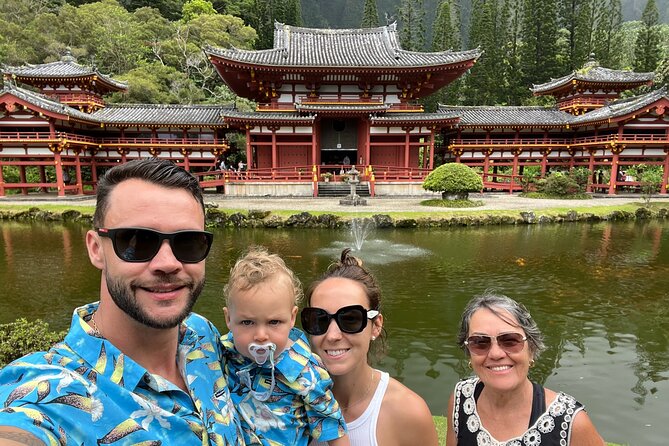 Stunning views of Oahu. East to North Shore on a scenic drive - Starting Point at Queen Kapiolani Regional Park