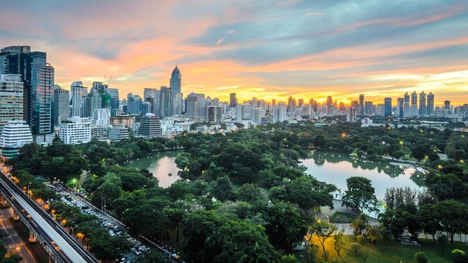 SUCCESSION Walking Tour of Uptown Manhattan Filming Locations - Visit Kendall’s Apartment and Birch Coffee