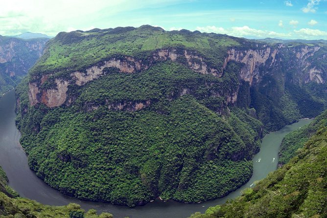 Sumidero Canyon - Chiapa de Corzo - Exploring Sumidero Canyon’s Geology and Wildlife