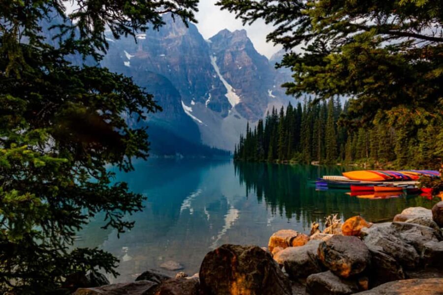 Sunrise or Sunset/Stargazing Tour at Moraine Lake from Banff - The Guide-Led Experience and Personal Touches