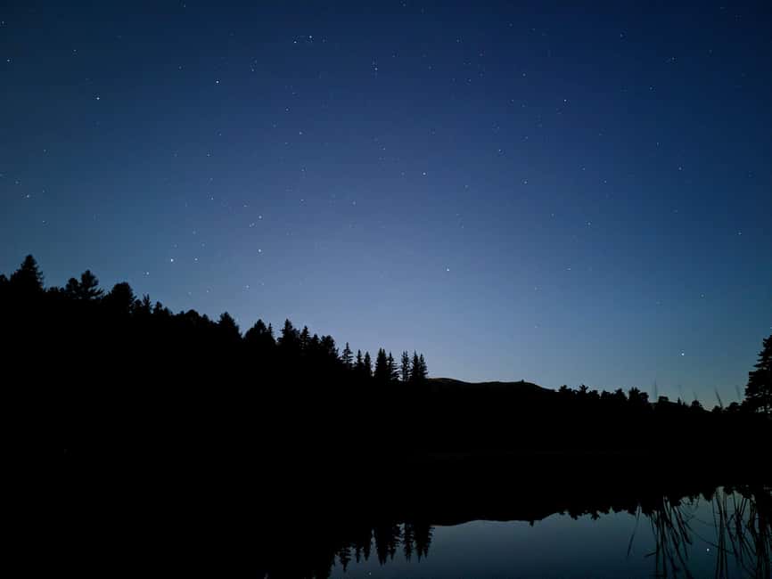 Sunset at the Monges lake and peaks - The Starting Point at Lac des Monges