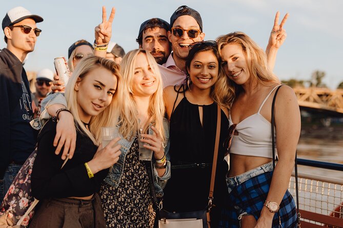 Sunset Boat Tour with Unlimited Drinks in Warsaw - The 2-Hour Cruise on the Vistula River