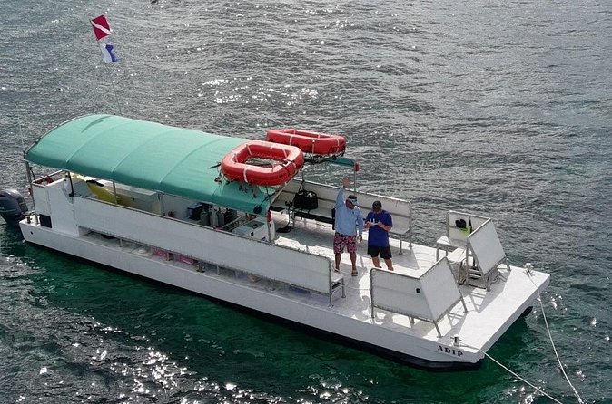 Sunset Cruise in the Florida Keys - The Thrill of the Florida Keys Sunset in a Calm Boat Setting