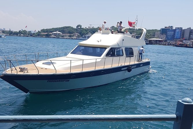 Sunset Cruise on Luxury Yacht in Istanbul Bosphorus - Starting Point at Sultanahmet and Easy Access to the Bosphorus