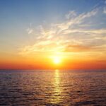 Sunset Dinner Cruise in Honolulu - Experience the Best Views of Waikiki and Diamond Head from the Water