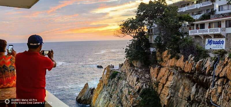 .Sunset High Cliff Divers Exhibition with Different Options, - The History and Charm of La Quebrada Cliff Diving