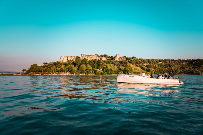Sunset Tour in Sirmione - Explore Sirmione from the Water’s Perspective