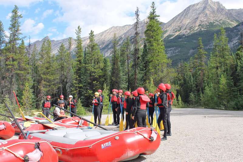 Sunwapta Challenge Whitewater Rafting in Jasper - What the Tour Includes: Gear, Guides, and Transportation