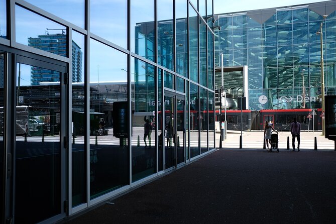 Surprise Walk of The Hague with a Local - Starting Point: The Mauritshuis Museum