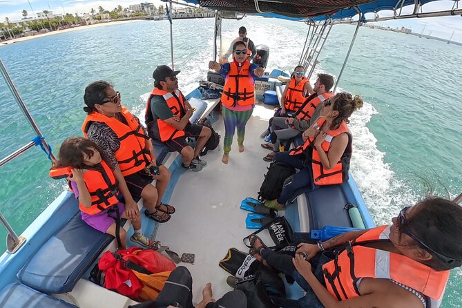 Swim with Whale Sharks MORE TIME IN THE WATER Limit 12 per Group - Focused on Safety and Regulation