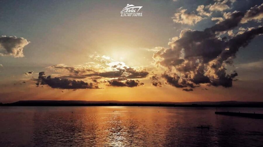 Syracuse full day cruise with lunch and aperitif - Exploring Syracuse’s Coastline by Boat