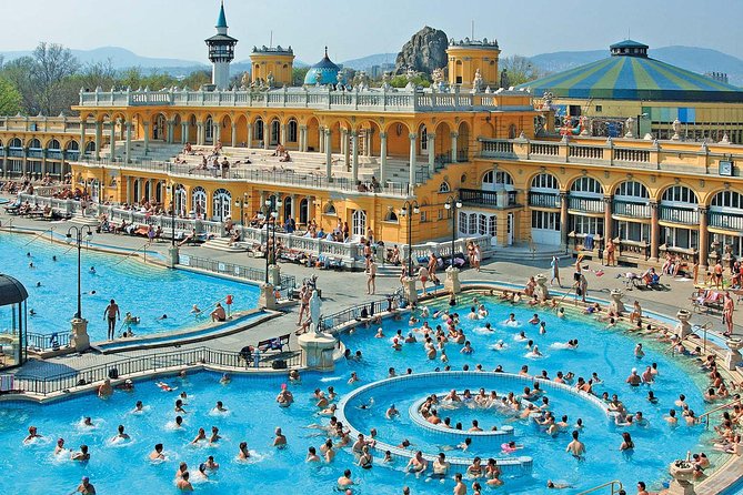 Széchenyi Thermal Spa Full-Day Tickets - Navigating the Spa: Pools, Saunas, and Steam Rooms