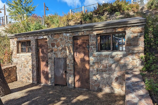 Tahoe City Scavenger Hunt Walking Tour and Game - Interactive Game Format on Your Smartphone