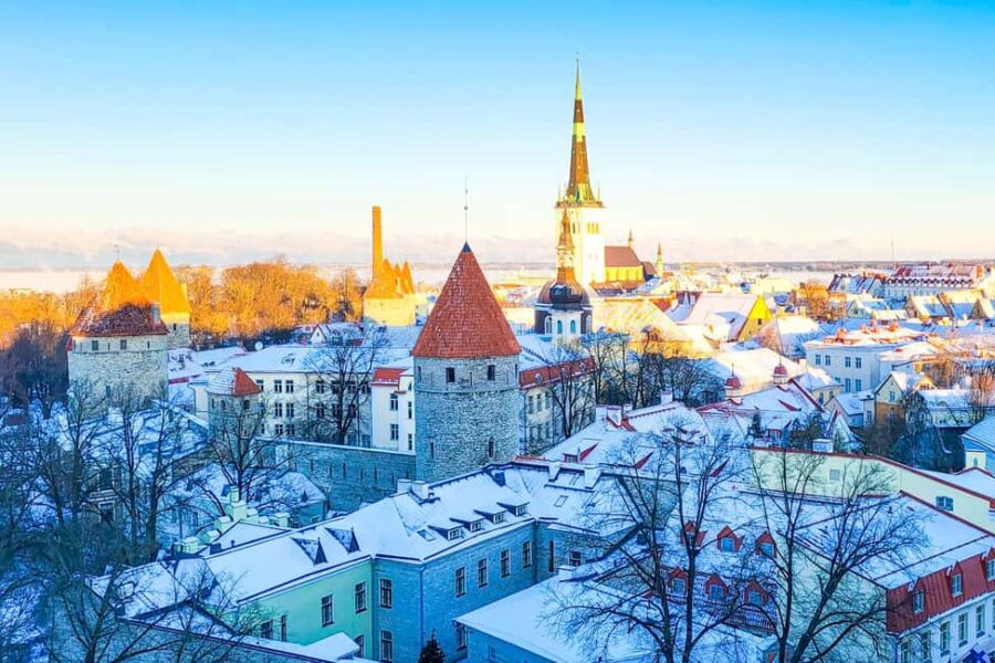 Tallinn Tales: City Highlights Guided Walking Tour - Exploring Tallinn Town Hall and St Nicholas Church