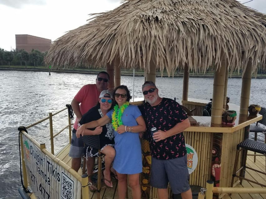Tampa Bay: 3 Hour - Tampa Bar Hop Tiki Cruise - Tampa from the Water: Exploring Hillsborough River in Style