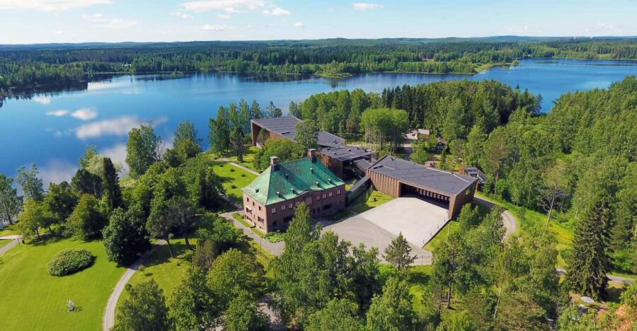 Tampere: Serlachius Museums Entrance Ticket - Exploring the Serlachius Art Collection and Exhibitions