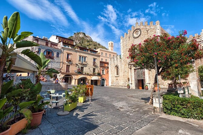Taormina and Castelmola Tour from Messina - Visiting the Duomo di Taormina and Santa Caterina Church