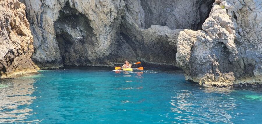 Taormina: Kayak Coastal Tour to Isola Bella and Blue Grotto - Starting Point at the Beach Under the "Teocle Statue"