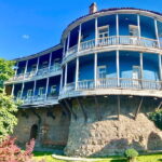 Tbilisi old town (Sololaki) 4 hours private walking tour - Exploring Shavteli Street and the Gabriadze Clock Tower