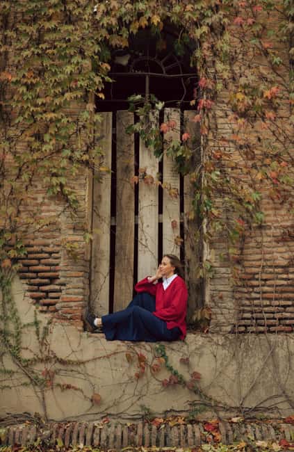 Tbilisi Pro Photoshoot  Portraits, Couples & Families - Meeting Point and Accessibility at Liberty Square